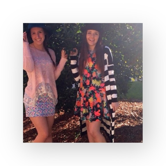 new LF Millau ᯾ Stripe V Neck Long Cardigan Duster Sweater ᯾ Black + White - Picture 8 of 11